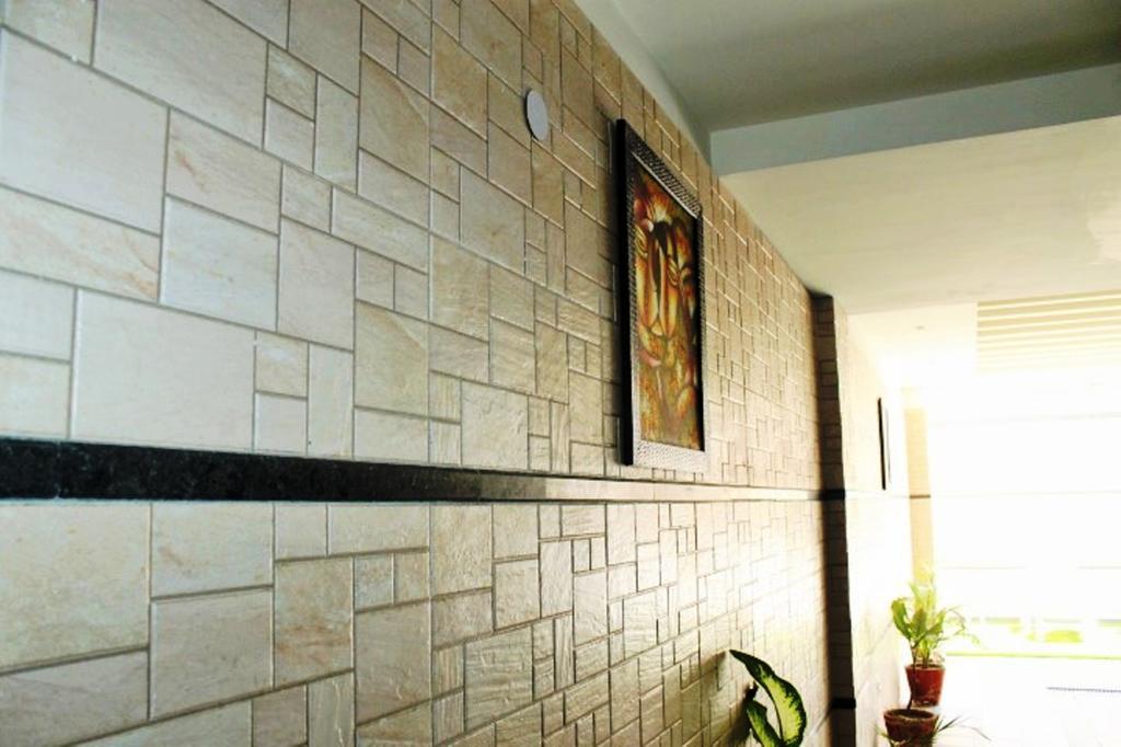 Hotel The Raj 3*
